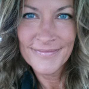 Meet your Posher, Joy